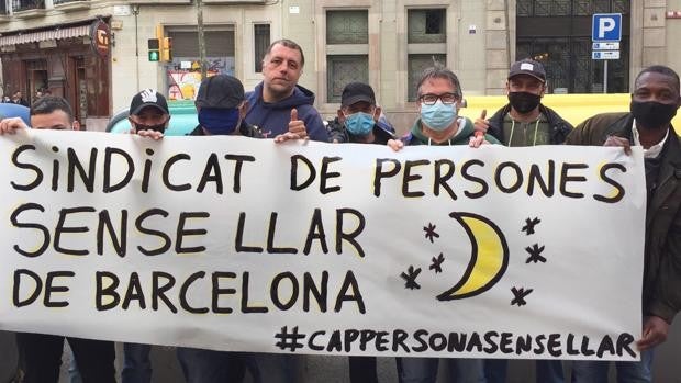 Nace en Barcelona el primer sindicato de personas sin hogar: «Nos están dejando morir»