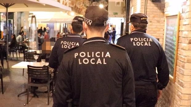 Alicante se blinda con 718 policías y drones, barcos y quads para vigilar en Semana Santa por el coronavirus