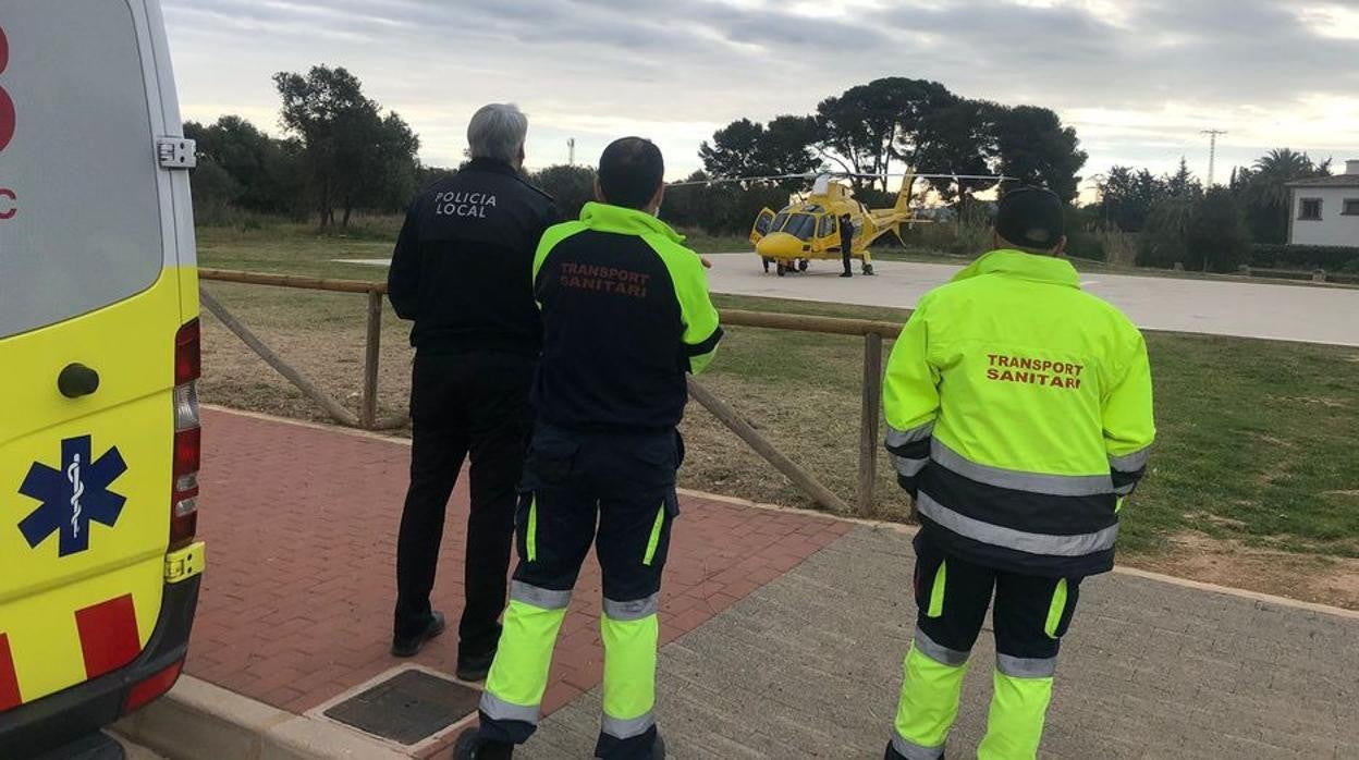 Imagen de archivo de personal de emergencias de Jávea