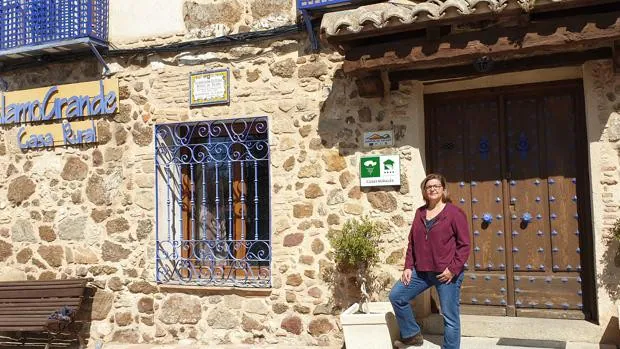 Una exposición pone cara a las emprendedoras de los Montes de Toledo