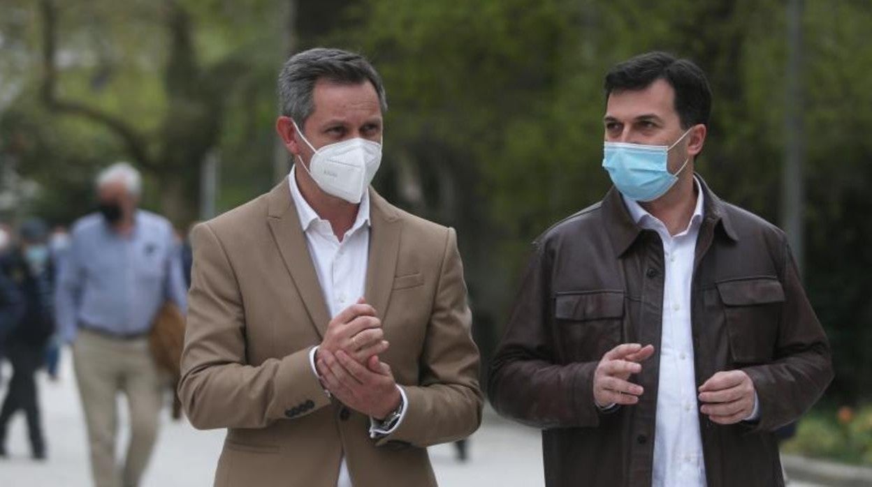 Jose Miñones y Gonzalo Caballero en su encuentro de este martes