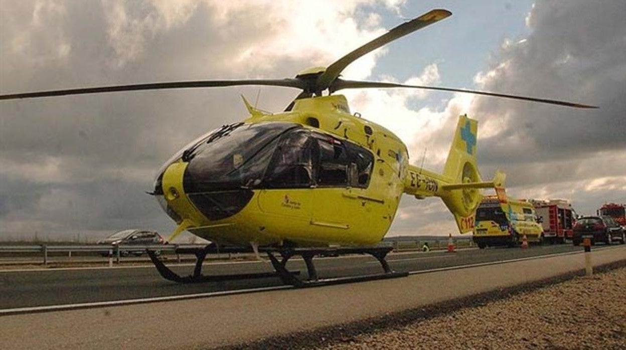 Evacuado en helicóptero un niño de 10 años tras caerse del monopatín en Burgos