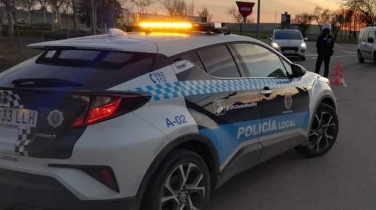 Vehículo policial durante una intervención