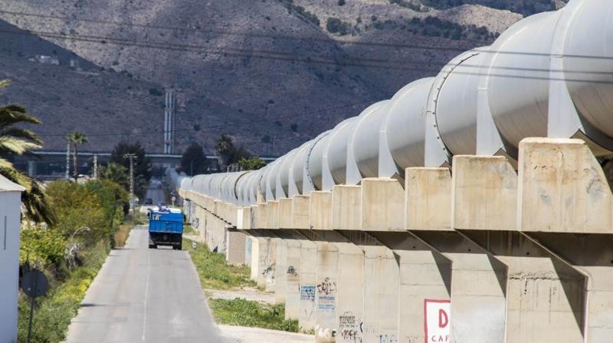 Conducciones del trasvase Tajo-Segura en Orihuela