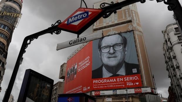 La Junta Electoral ordena la inmediata retirada de la lona publicitaria de Gabilondo en Callao