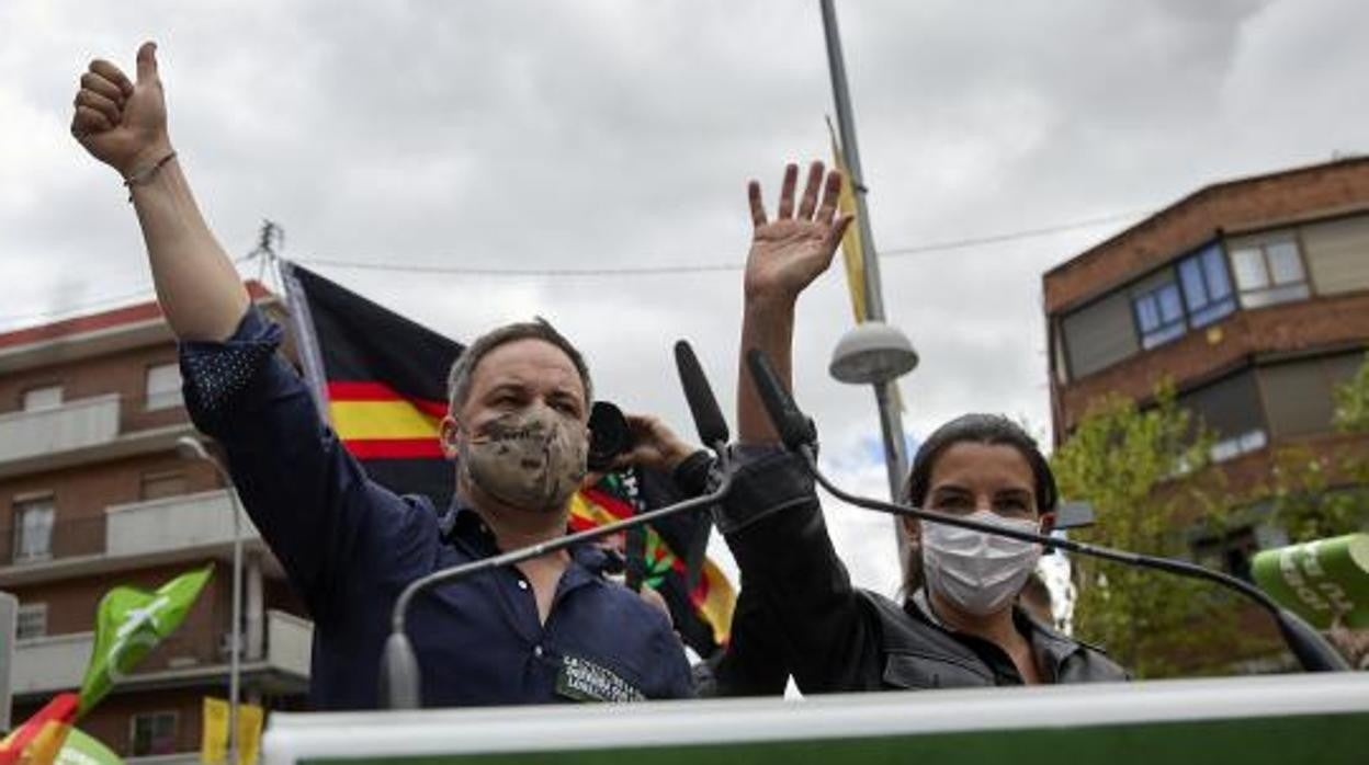 Monasterio y Abascal, en su acto de ayer en el distrito madrileño de Ciudad Lineal