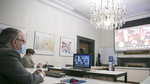 El alcalde convoca la Mesa de San Fermín y las peñas no van