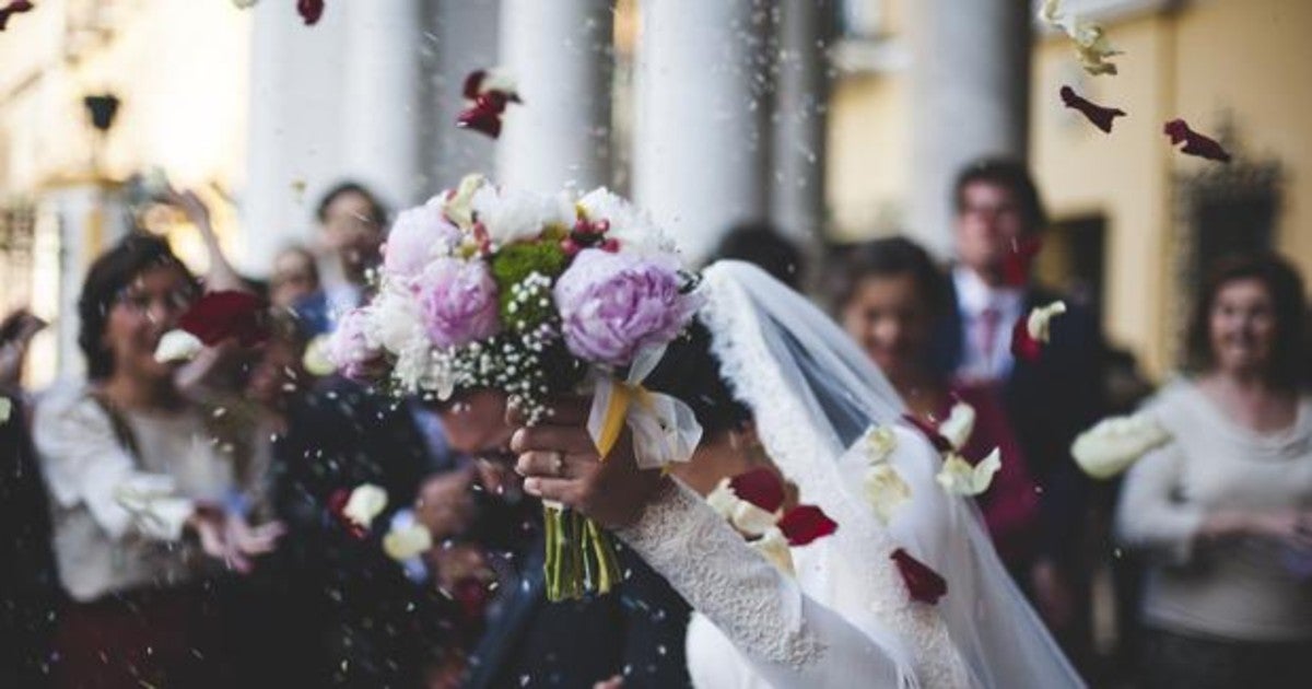 Las autoridades piden que tras las ceremonias no haya celebraciones y convites.