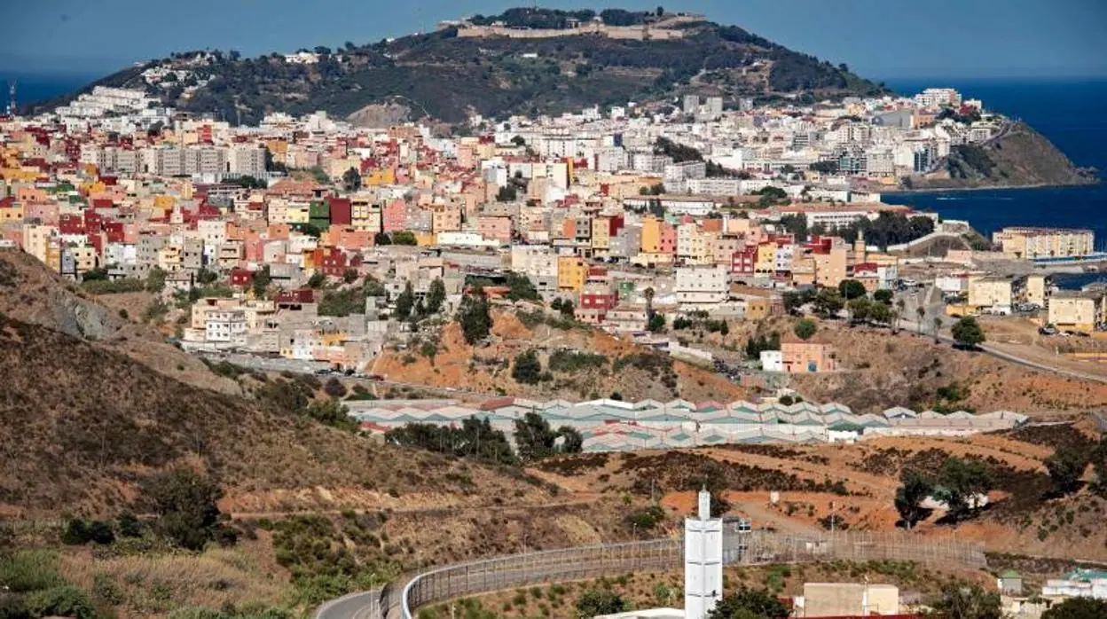 Ceuta, vista desde territorio marroquí