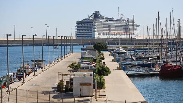 La Generalitat crea un protocolo de prevención de coronavirus para cruceros nacionales que atraquen en Valencia