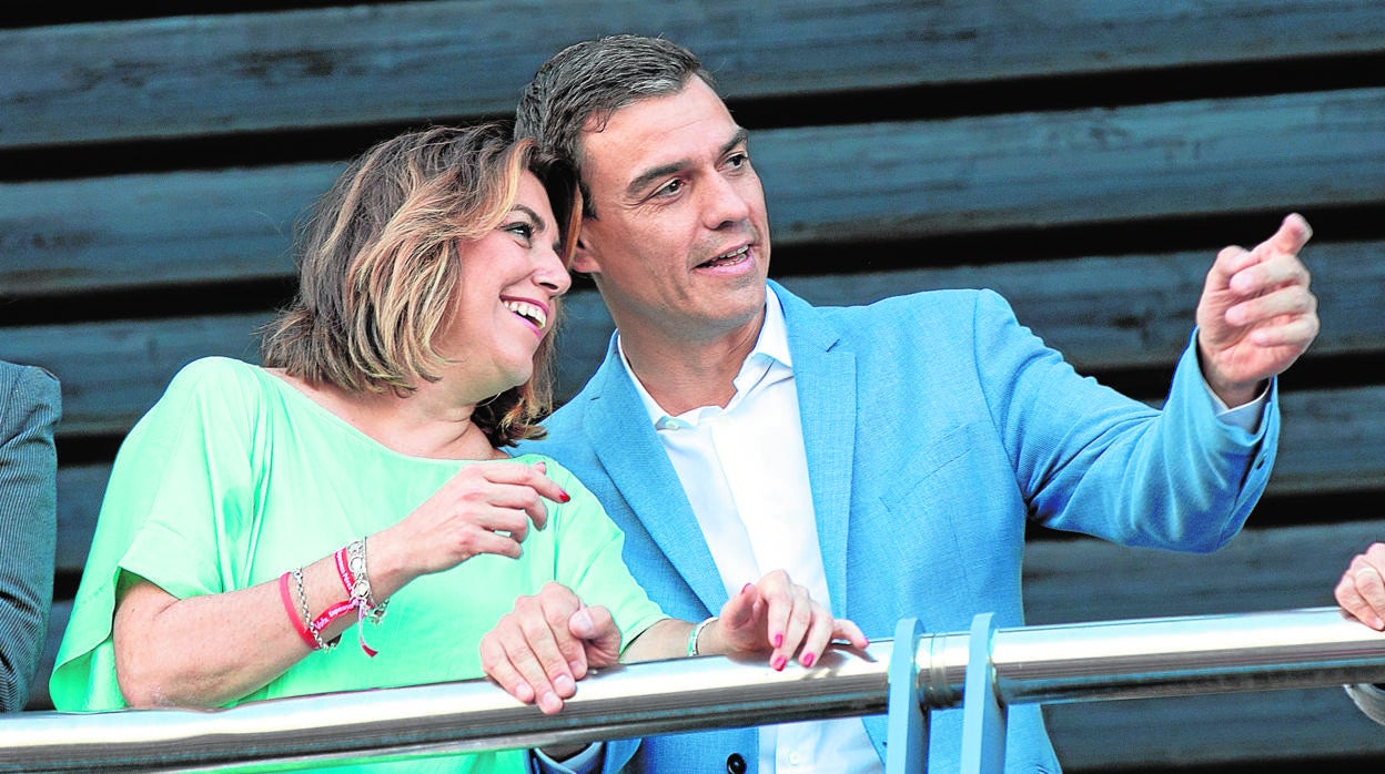 Susana Díaz junto a Pedro Sánchez