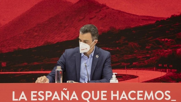 Sánchez viaja a Oporto para dar lecciones sobre empleo