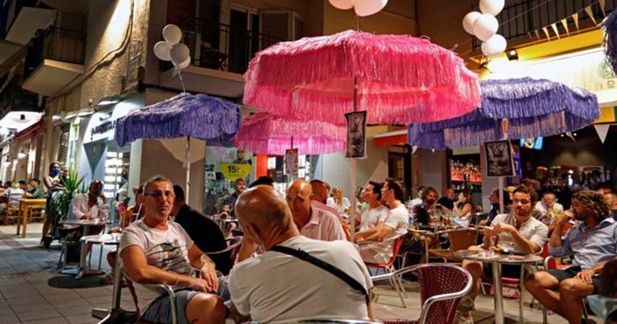 Imagen de una de las calles más céntricas de la localidad en agosto del año pasado