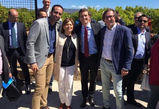 Imagen de archivo de José Vicente Anaya (derecha) junto a Pablo Casado e Isabel Bonig