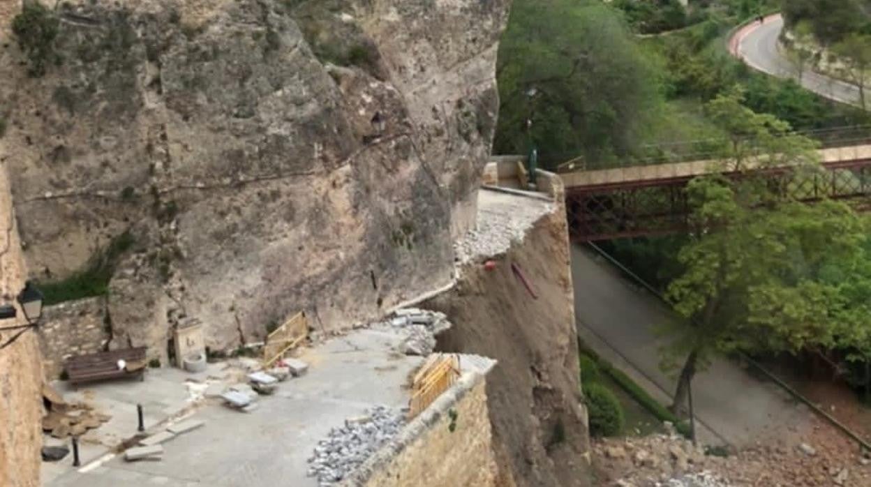 Derrumbe de la calle Canónigos de Cuenca, en pleno Casco Histórico