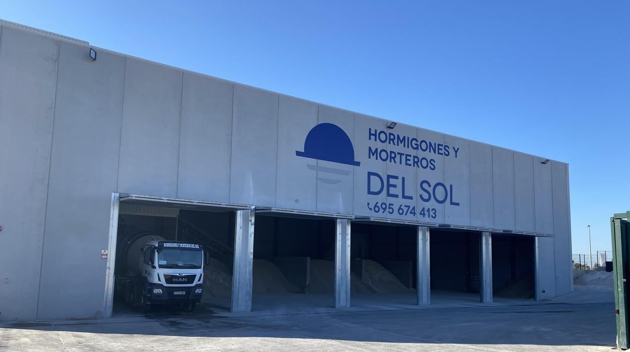 Instalaciones de la nueva planta de producción de Empresas del Sol