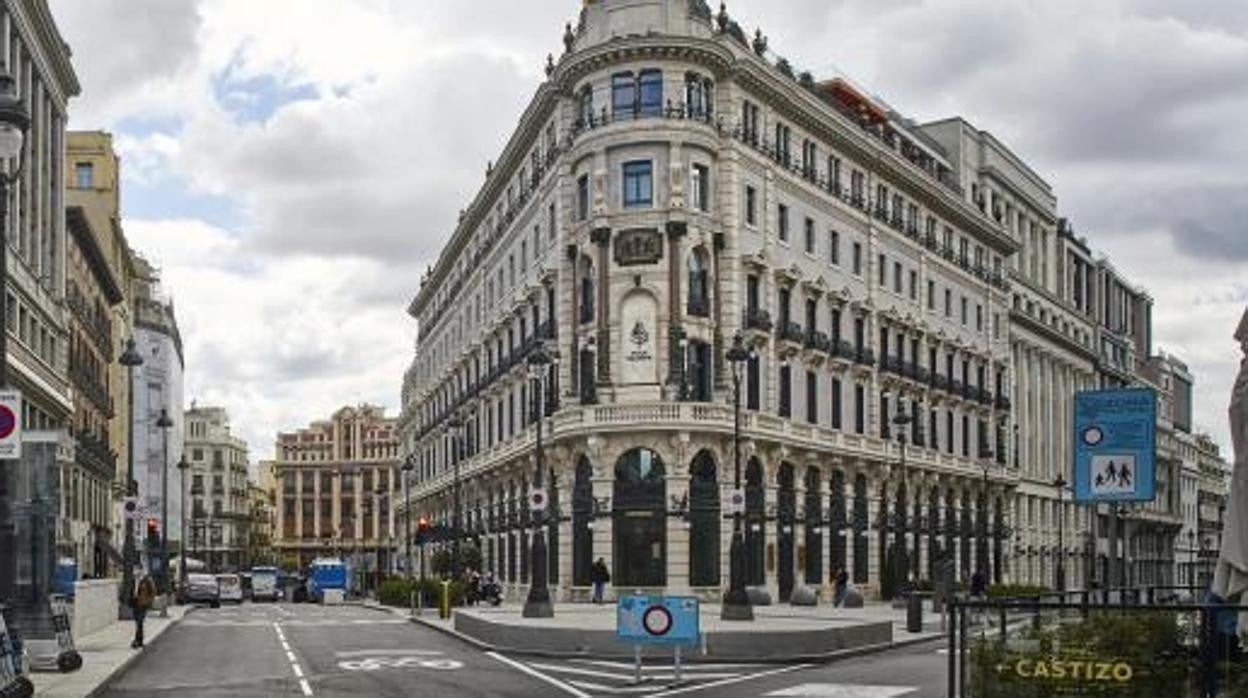 Exteriores del hotel Four Seasons, en el corazón de la capital