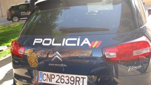 Rescatan a un menor que huía de la Policía tras disparar a los transeúntes desde una azotea en Valencia