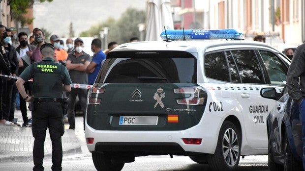 Asesinados en Mallorca una mujer embarazada y su hijo de siete años