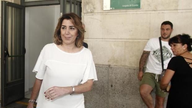 Susana Díaz será juzgada por imputarle un «falso» delito de odio a Spiriman