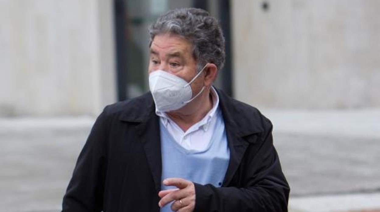 El alcalde de Pontevedra, Miguel Anxo Fernández Lores, el pasado mes de abril