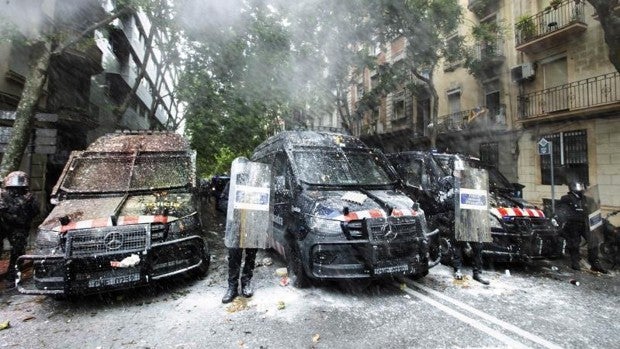 La CUP deja claro al nuevo 'president' que los radicales seguirán mandando en las calles