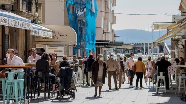 Coronavirus: Galicia amplía a seis personas las reuniones interiores y a diez en exteriores