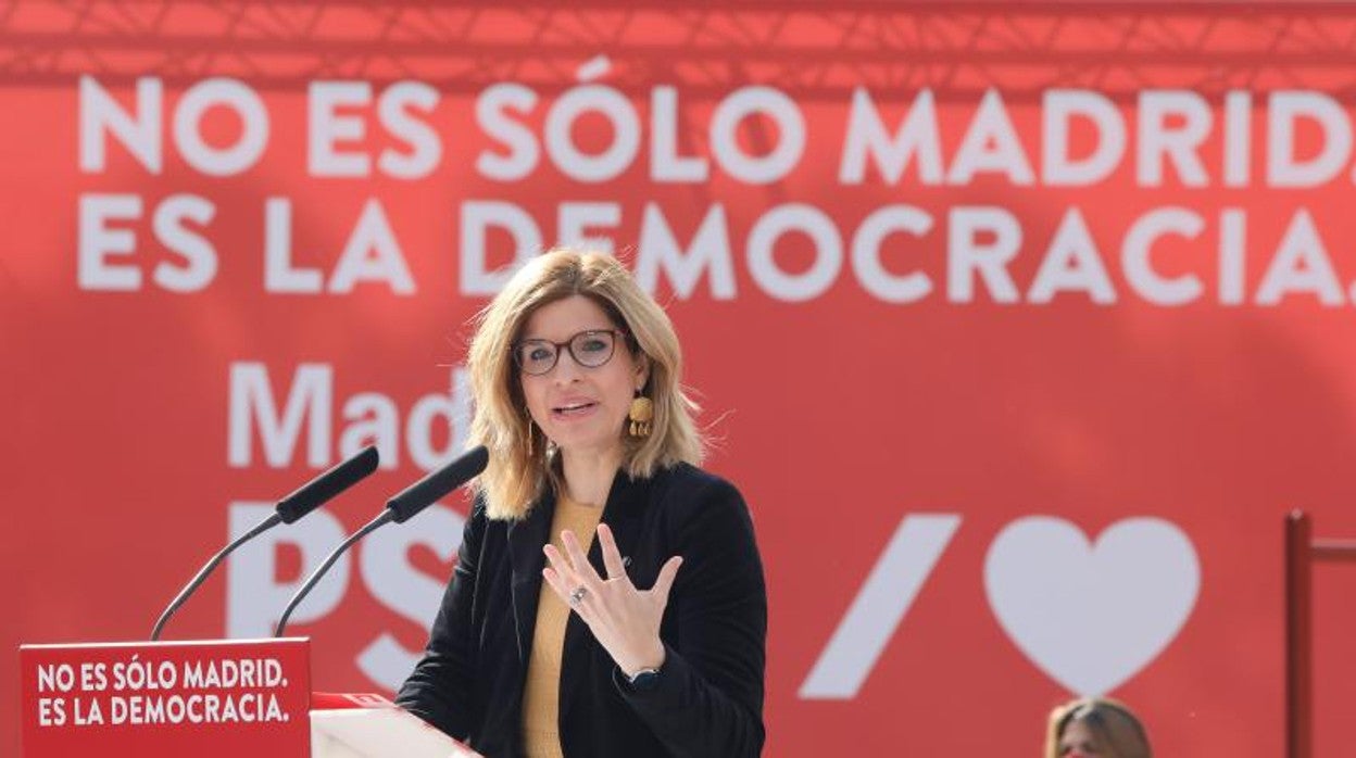 La portavoz del Grupo Socialista en la Asamblea de Madrid, Hana Jalloul