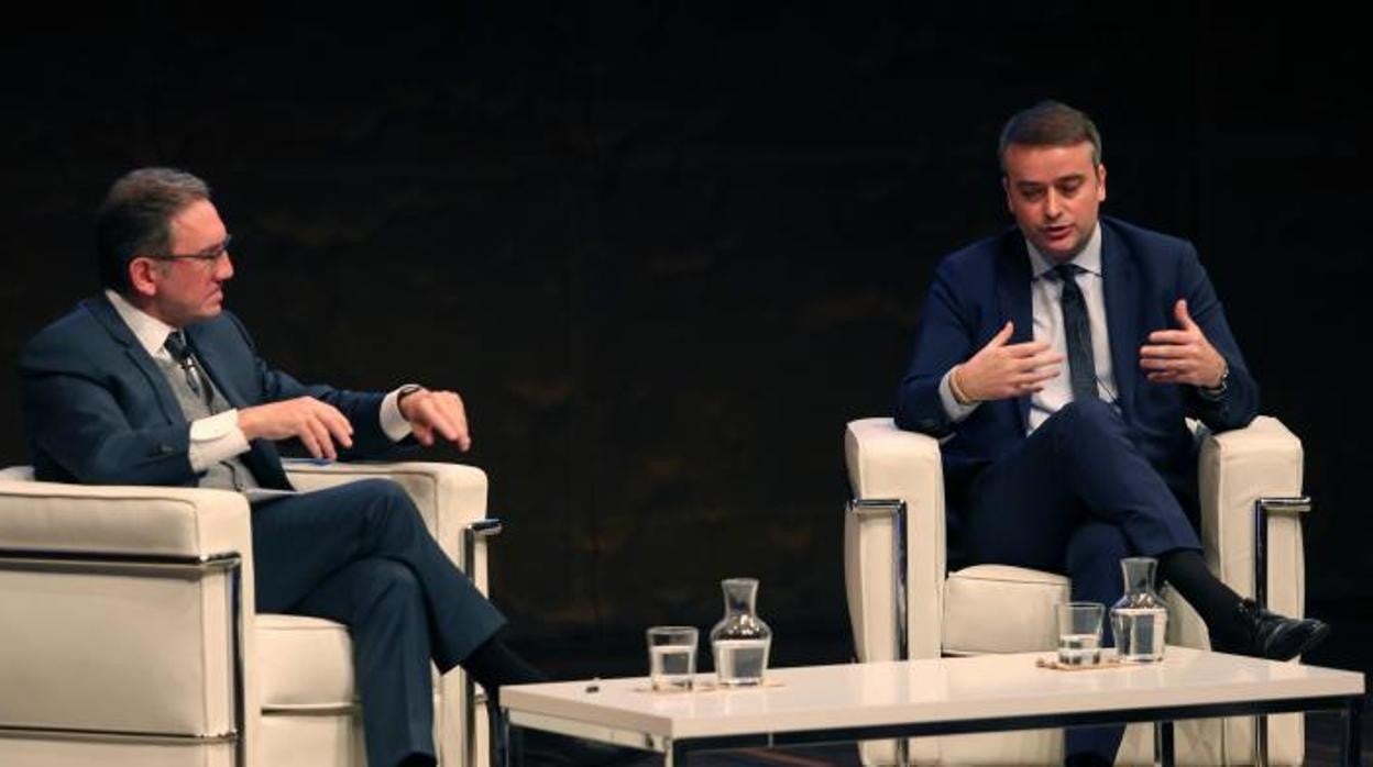 Jaume Giró junto a Iván Redondo en noviembre de 2019