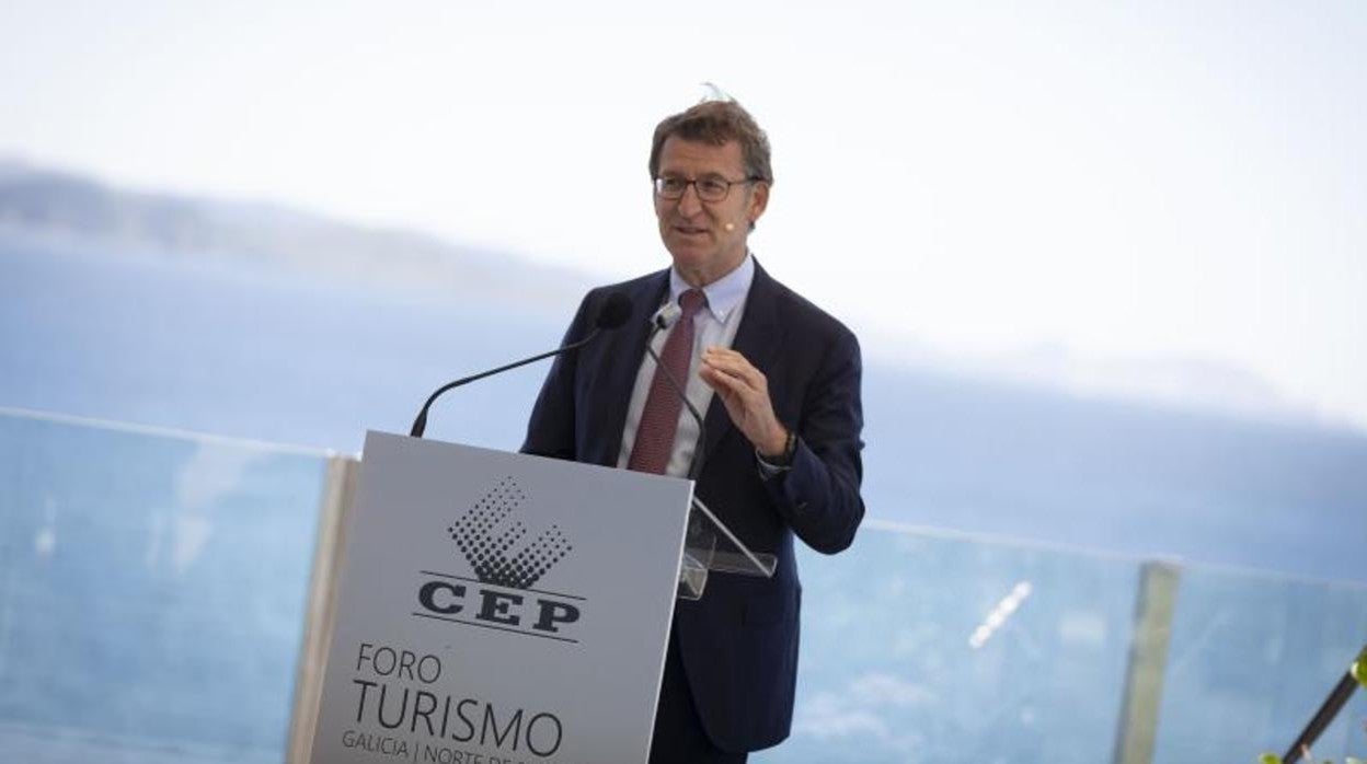 El presidente de la Xunta, Alberto Núñez Feijóo, participa en la clausura del Foro Turismo en la Eurorregión Galicia-Norte de Portugal