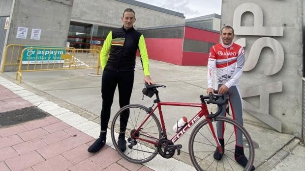 Dos ciclistas ejemplares y un objetivo solidario: recaudar fondos para Aspaym Castilla y León