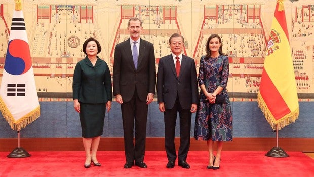 Mesas redondas para la primera cena de gala en el Palacio Real en tiempos de Covid