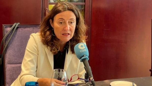 Mercè Conesa a Ada Colau: «No me gusta que las decisiones se tomen por prejuicios»