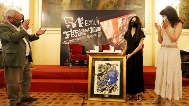 Pilar Fraile: «La escritura debe reflejar la angustia contemporánea y aquello que nos obsesione»