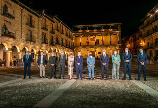 La Plaza Mayor de Sigüenza estrena iluminación ornamental con LED