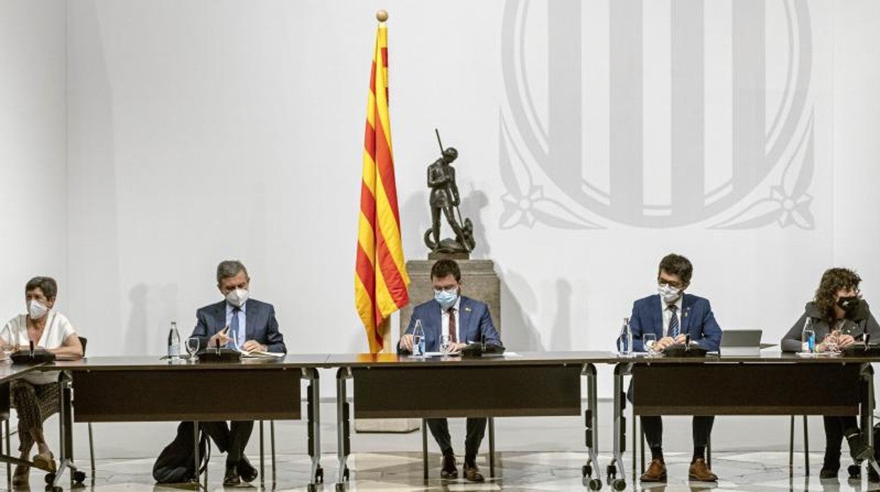 Una reunión, esta semana, encabezada por el Govern sobre el futuro de El Prat