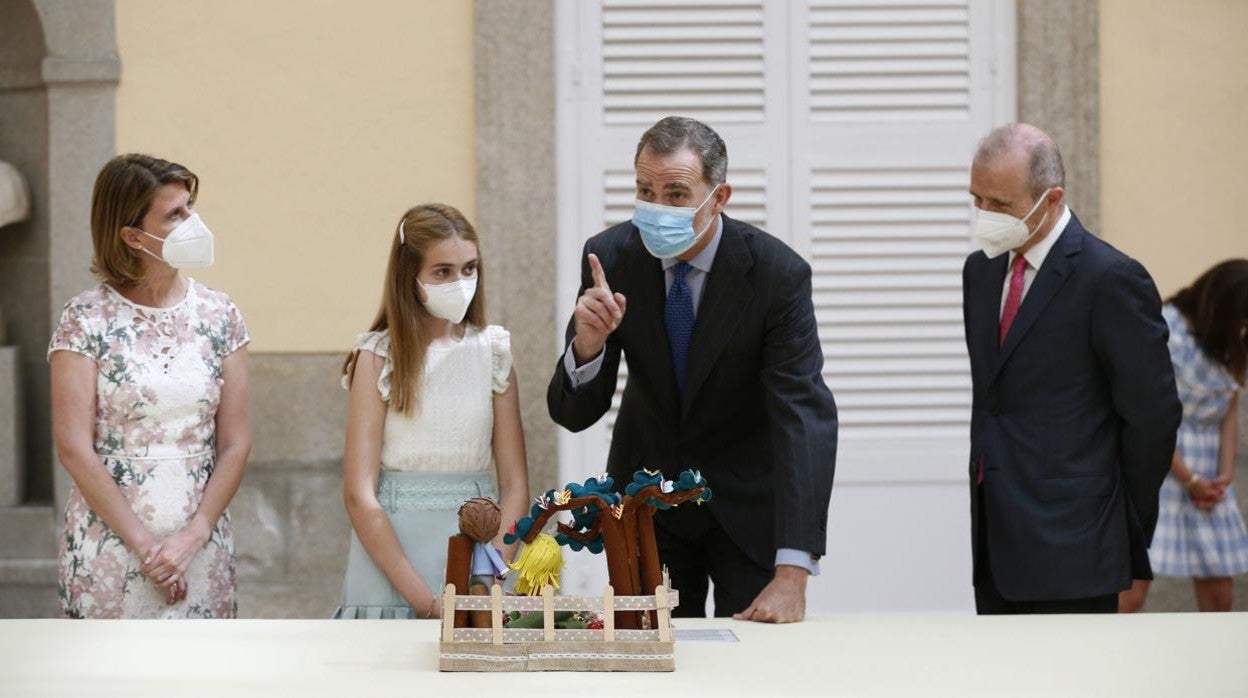 Los niños ven a la Princesa como «aprendiz» de Reina y al Rey como «faro que nos guía»