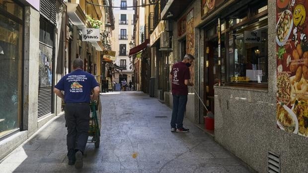 El Ayuntamiento pretende conceder terrazas Covid a las tabernas centenarias del centro de Madrid