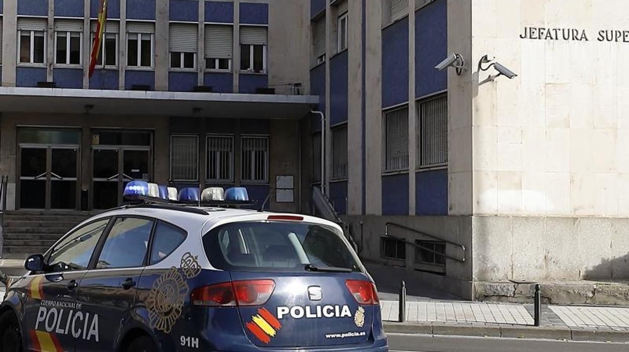 Sede de la Jefatura Superior de Policía, en Zaragoza