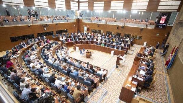 La Mesa de la Asamblea da vía libre al cambio del PP en Telemadrid