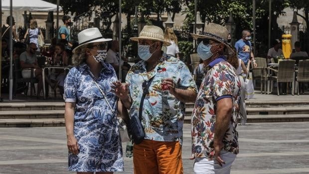 Restricciones por el coronavirus en Valencia para el primer fin de semana sin mascarilla obligatoria al aire libre