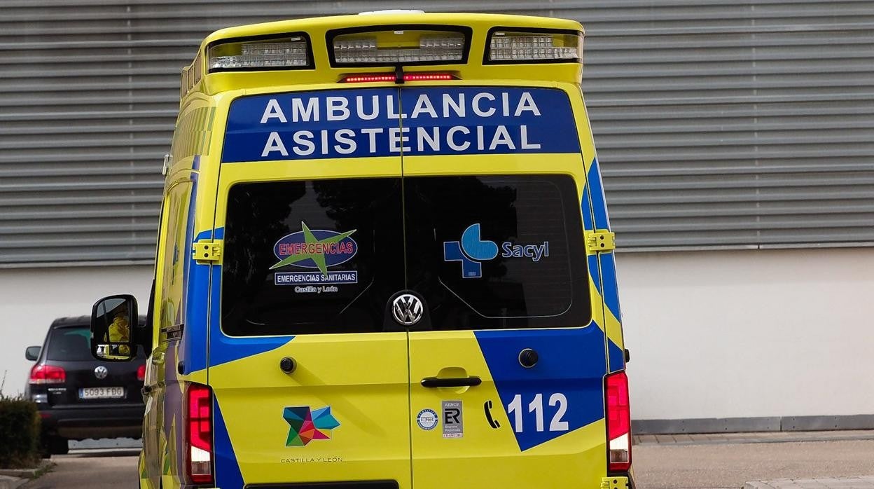 Una ambulancia de soporte vital básico