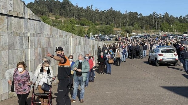 El Covid no da tregua: Galicia vuelve a superar el umbral de los 2.000 contagiados activos