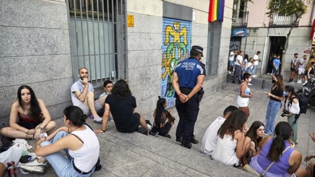 Un total de 840 agentes vigilarán las fiestas y la marcha del Orgullo