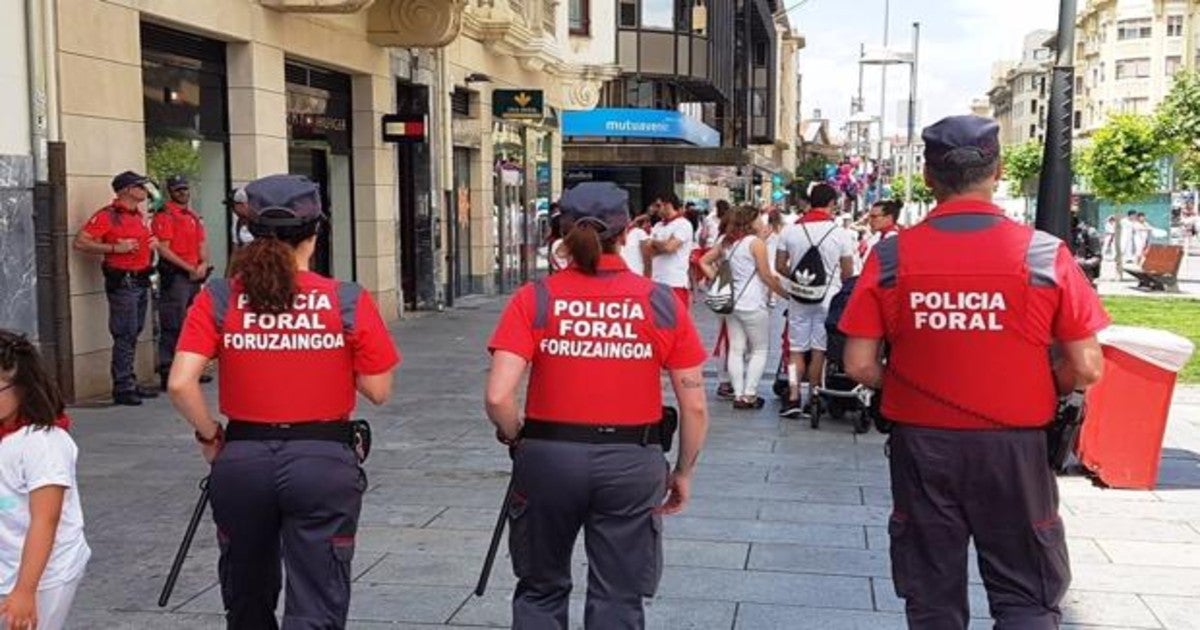 El dispositivo de seguridad ante la no celebración de las fiestas de San Fermín se ha puesto en marcha esta mañana, igual que en 2020