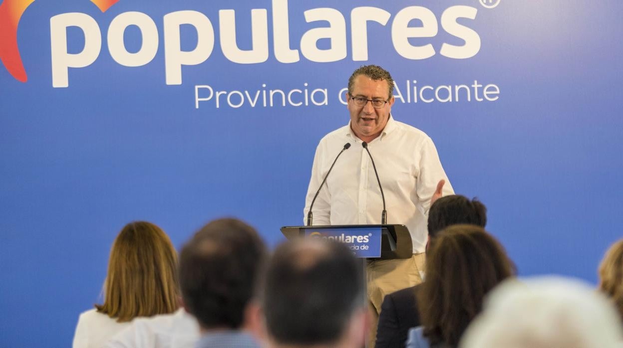 Imagen del presidente del Partido Popular de la Provincia de Alicante, Toni Pérez