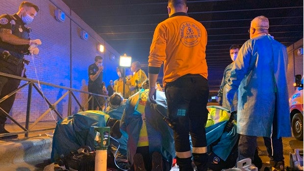 Muere acuchillado por la espalda un joven de 18 años en un túnel de Arganzuela