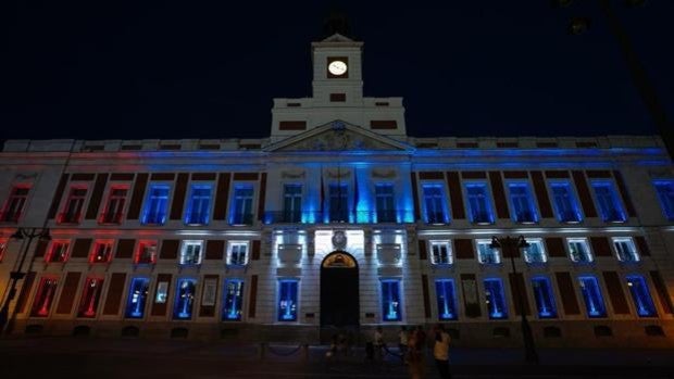 Madrid se tiñe con los colores de la bandera cubana