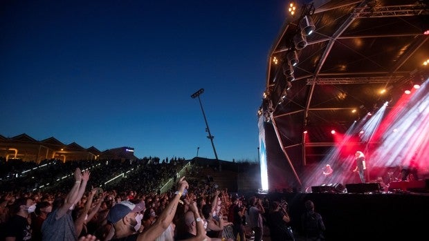 La Generalitat reconoce ahora que fue un error permitir grandes festivales como el Vida o el Cruïlla
