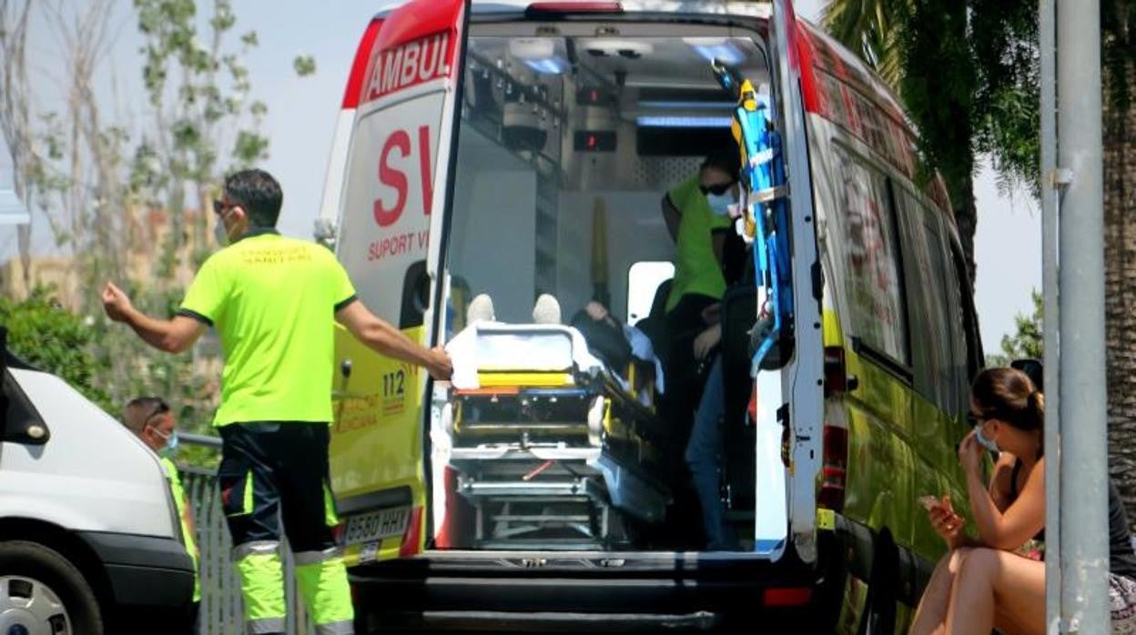 Imagen de archivo de una ambulancia